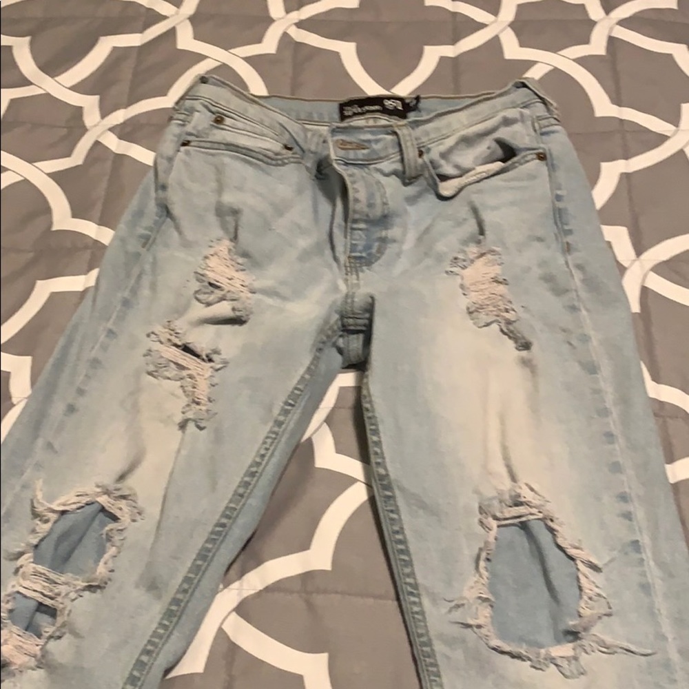Jeans